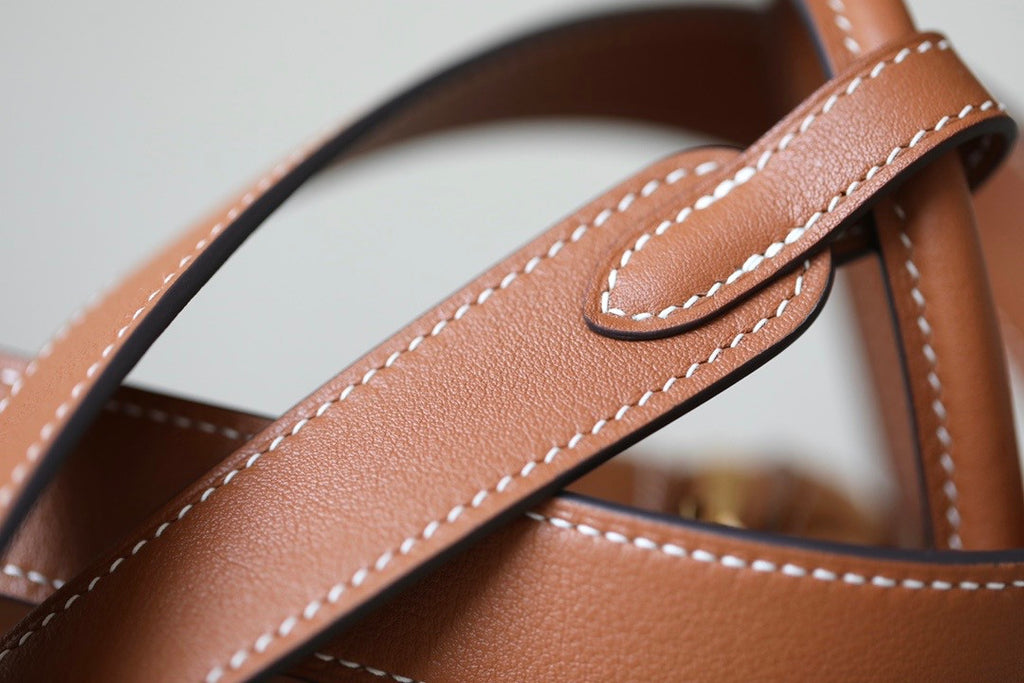 Hermes Mini Lindy 20cm Bag Gold Swift Leather/Suede Gold Hardware