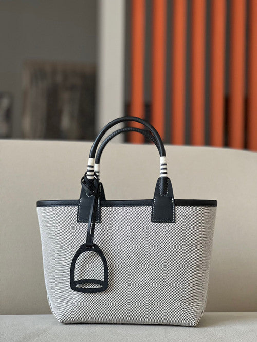 Hermes Steeple 28 bag  Black