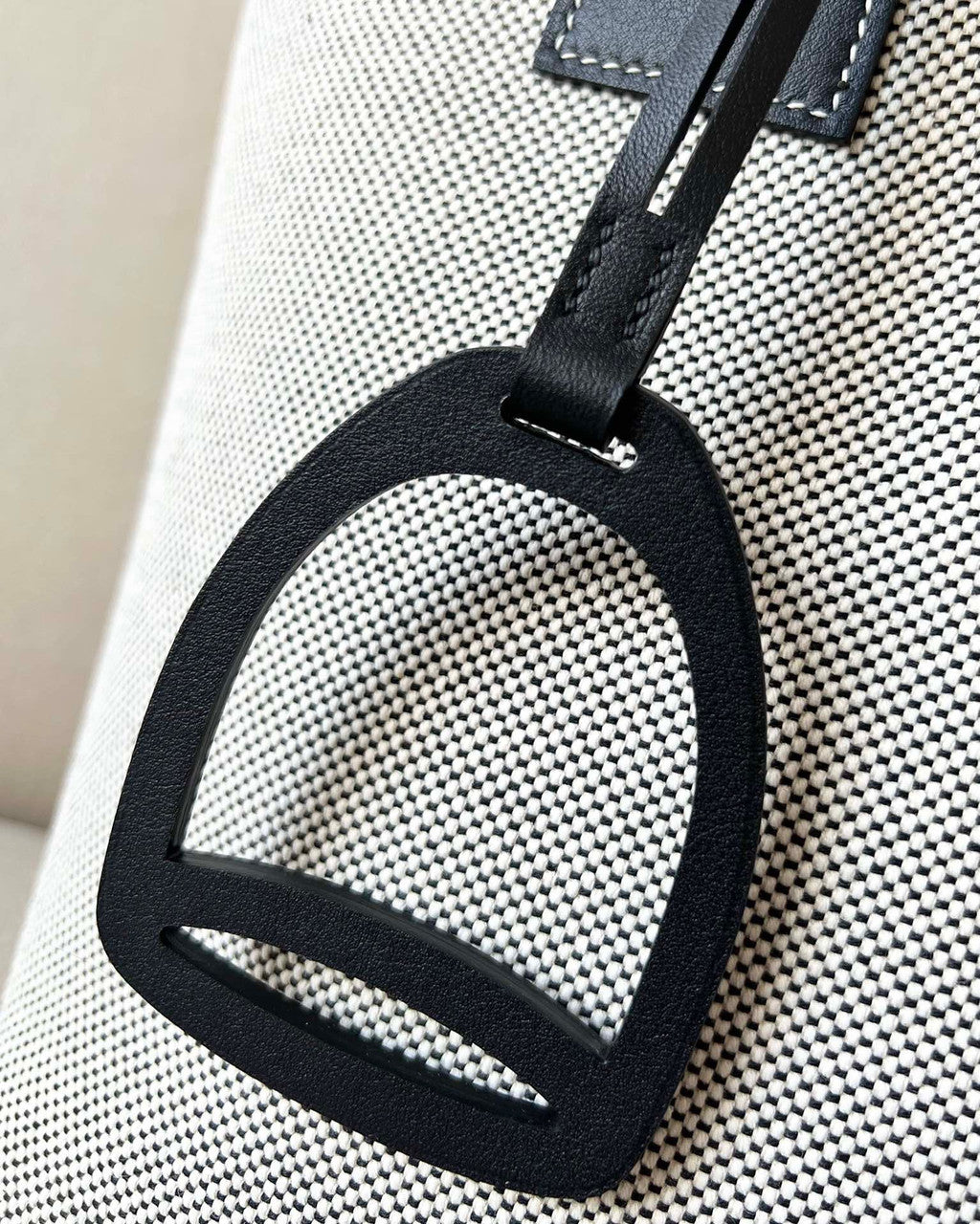 Hermes Steeple 28 bag  Black