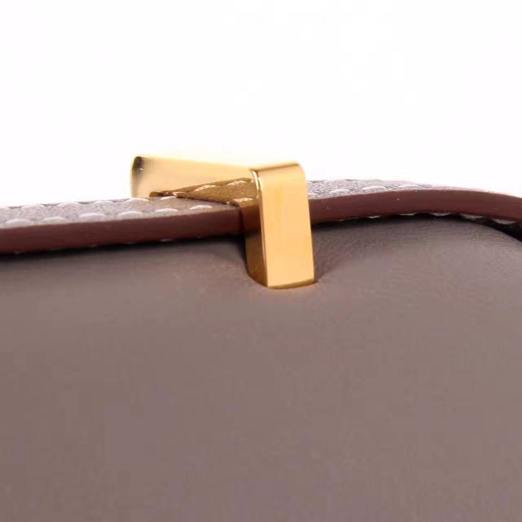 Hermes Gris Tourterelle Constance Epsom leather 18cm Gold Hardware