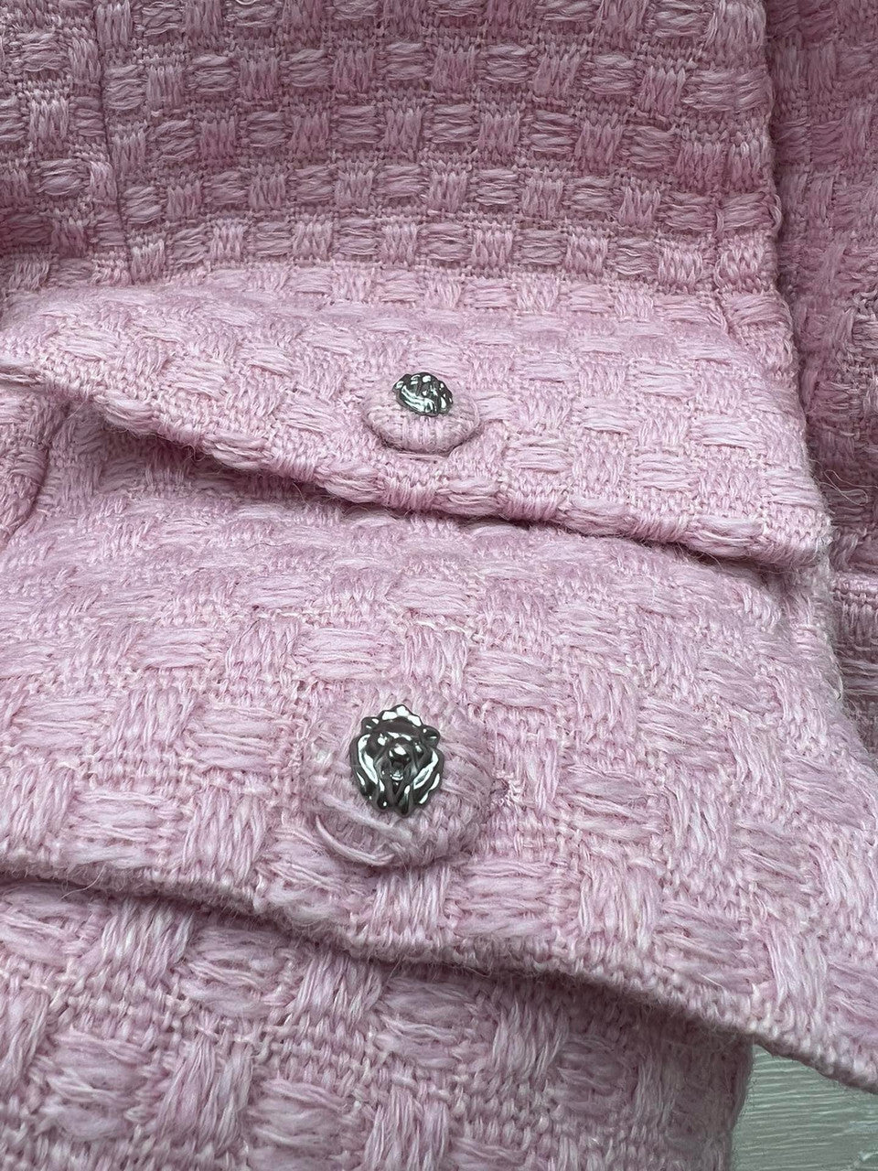 CHANEL FALL-WINTER 2024/25   JACKET   Wool Tweed  Light Pink Chanel