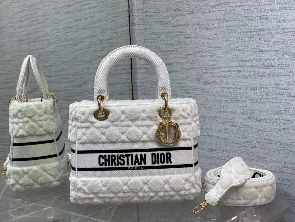 Christian Dior MEDIUM LADY D-LITE BAG Latte Cannage Shearling