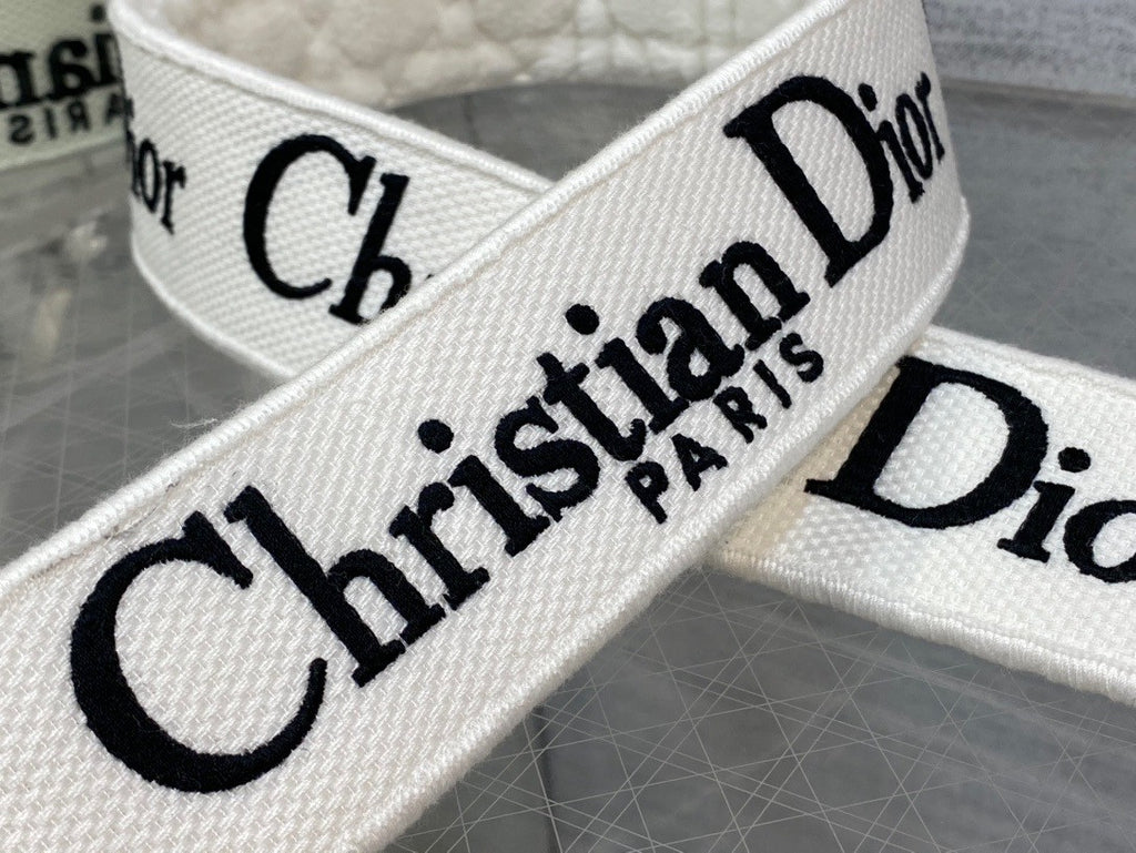 Christian Dior MEDIUM LADY D-LITE BAG Latte Cannage Shearling