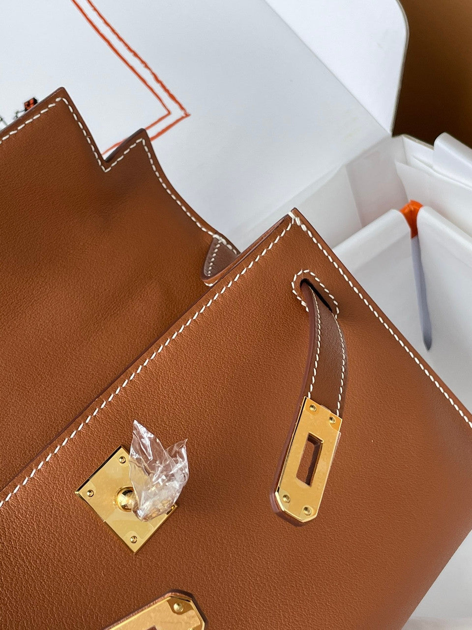 Hermès Gold Mini Kelly Swift Gold Hardware