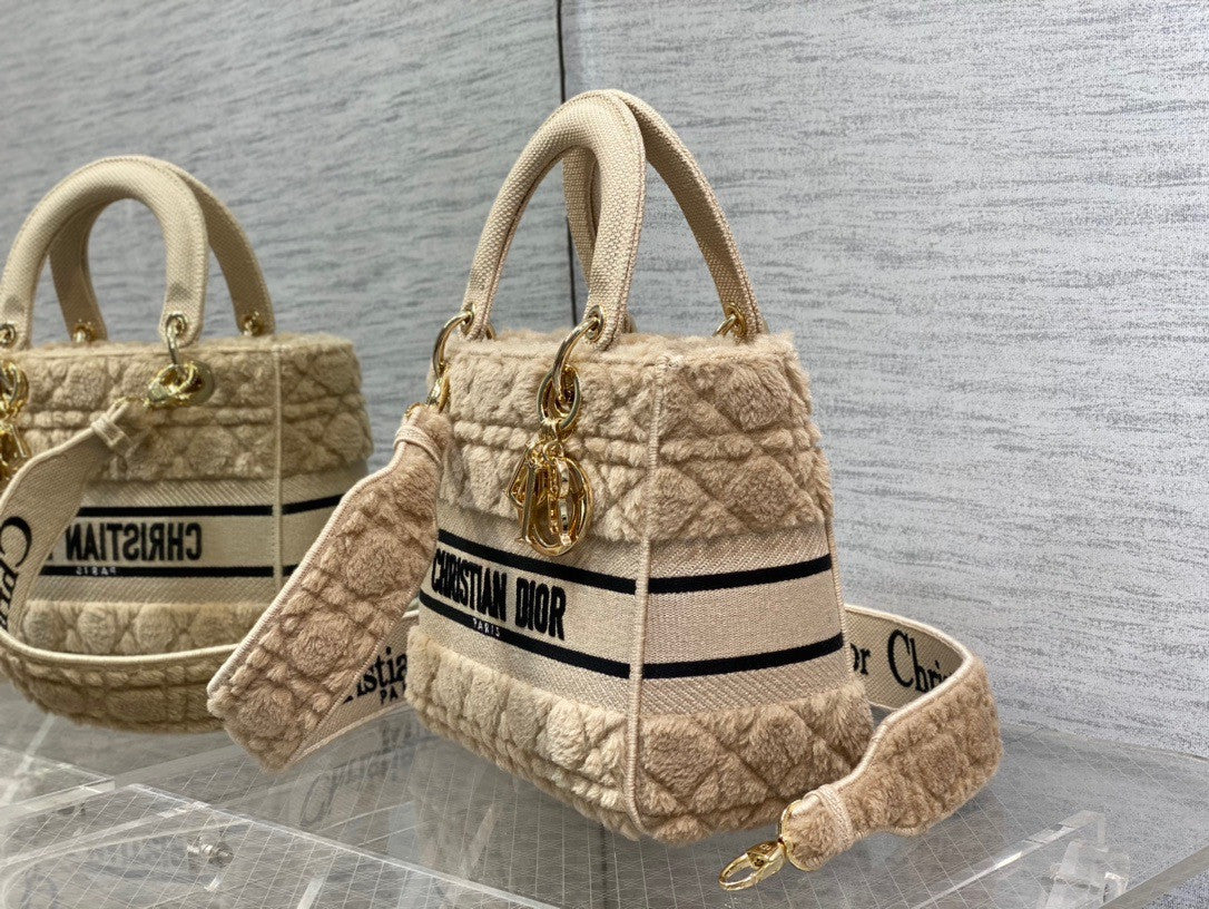 Christian Dior MEDIUM LADY D-LITE BAG Latte Cannage Shearling  Brown