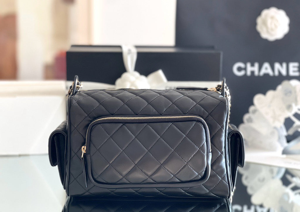 Chanel LARGE CAMERA CASE 2024