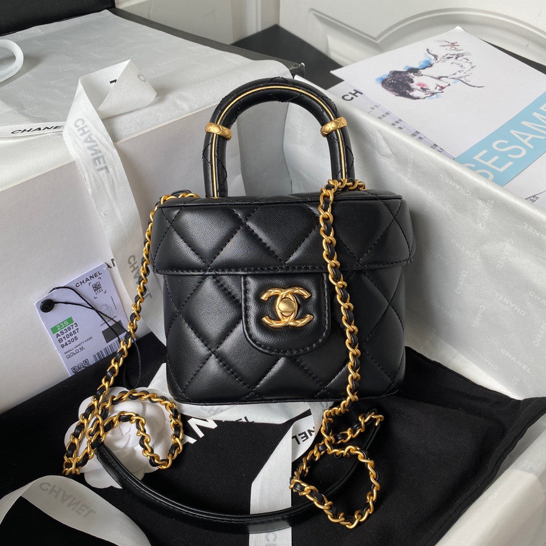 Chanel SMALL VANITY CASE SS2023 Black
