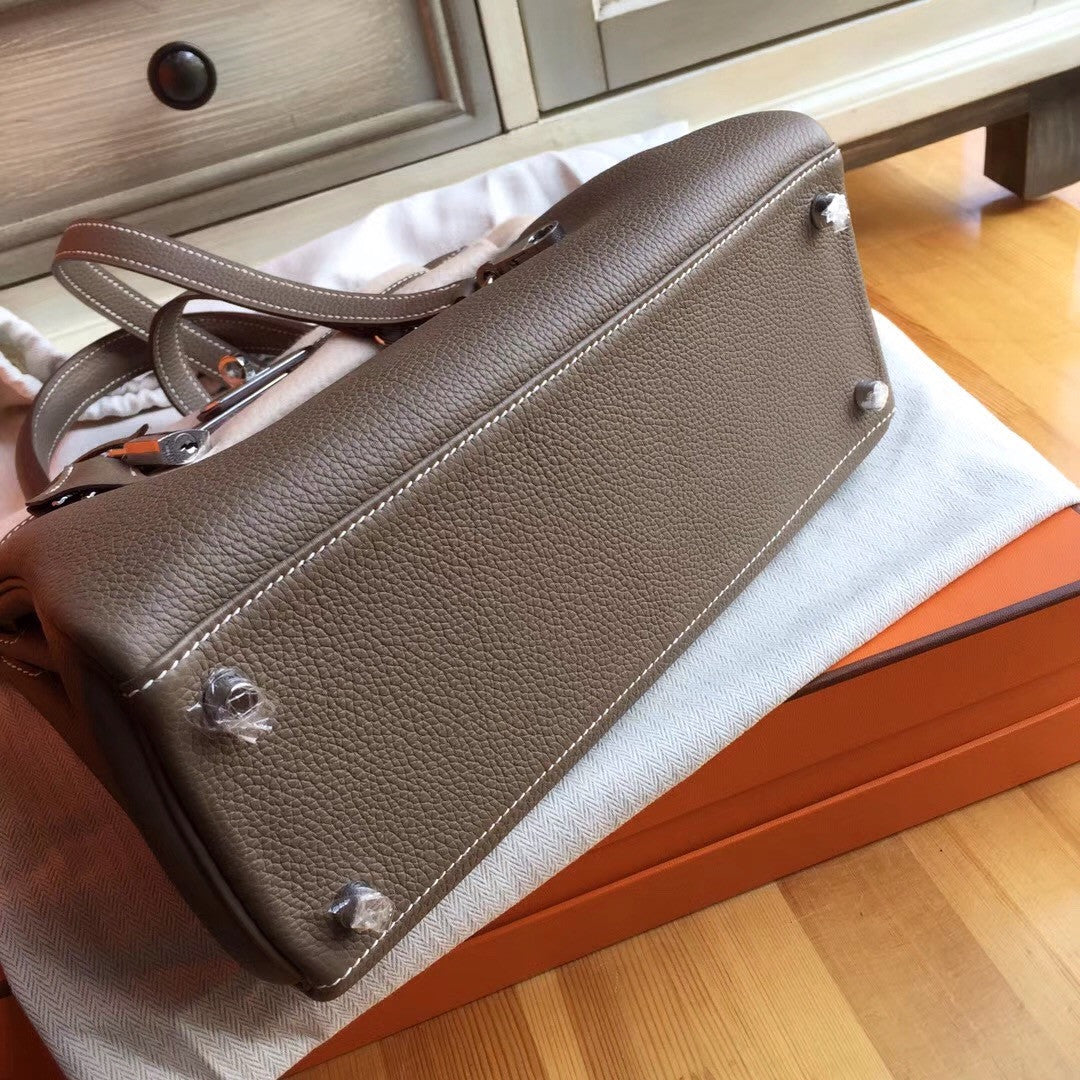 Hermes Gris Touterelle Kelly 28 cm Togo Palladium Hardware