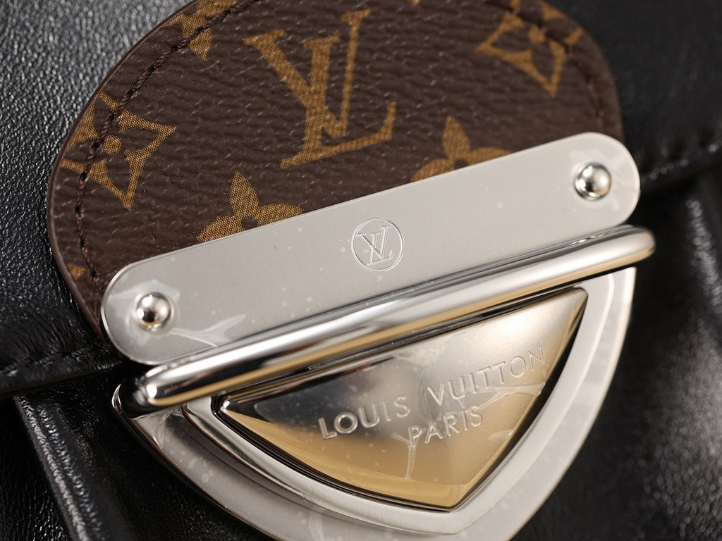 Louis Vuitton M12192 Sunset Vibe