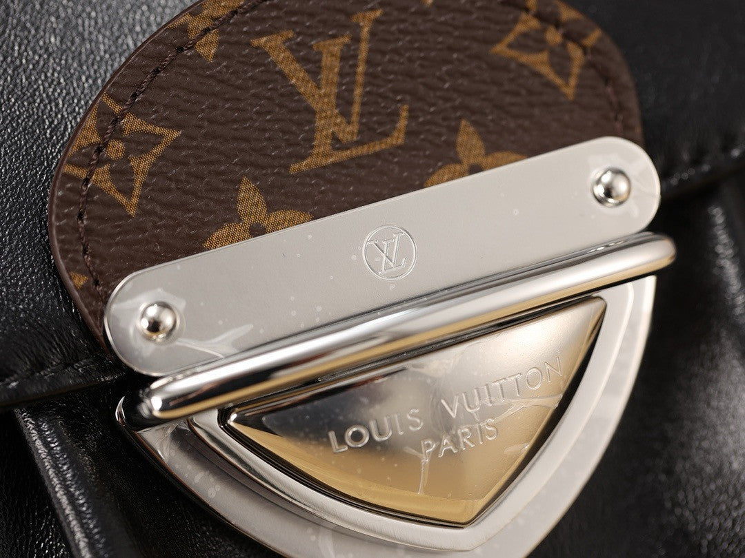 Louis Vuitton M12192 Sunset Vibe