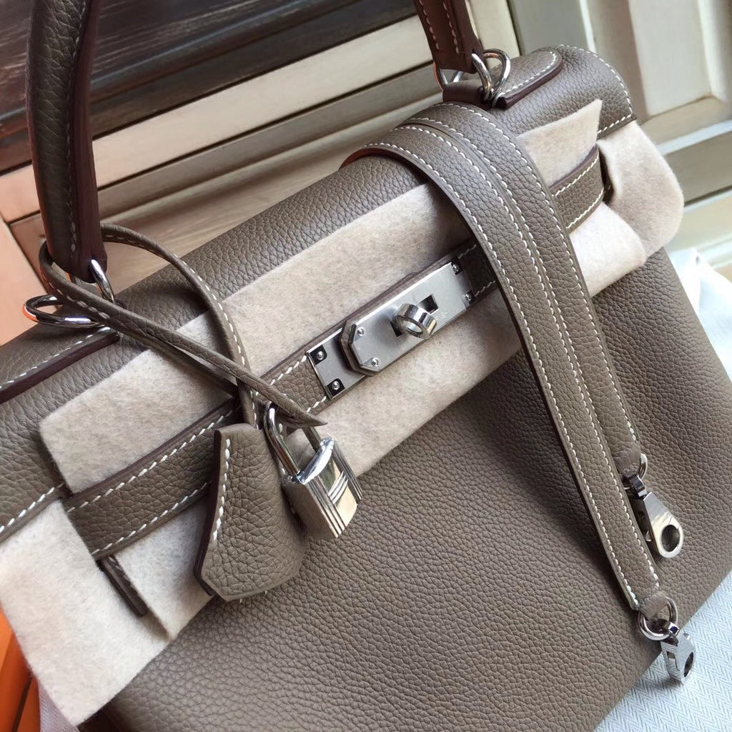 Hermes Gris Touterelle Kelly 28 cm Togo Palladium Hardware