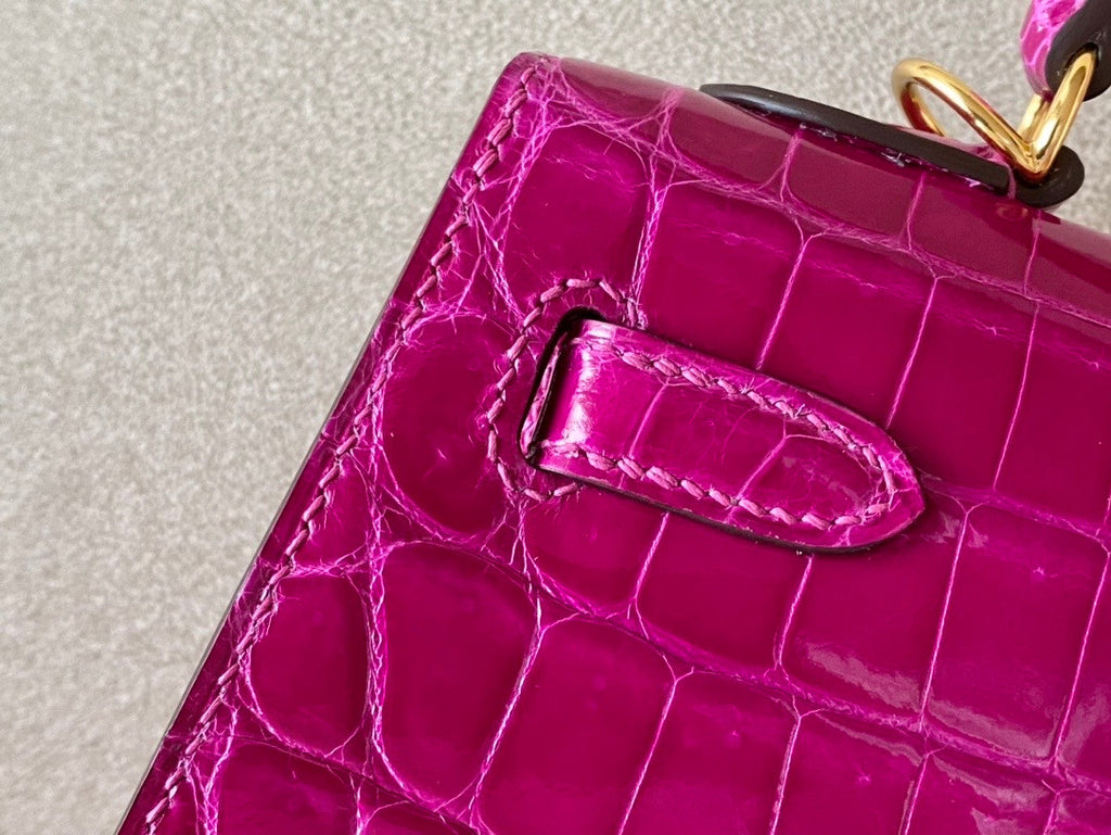 Hermes SHINY ROSE SHEHERAZADE NILOTICUS CROCODILE KELLY 25 WITH GOLD HARDWARE