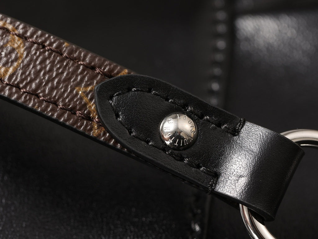 Louis Vuitton M12192 Sunset Vibe