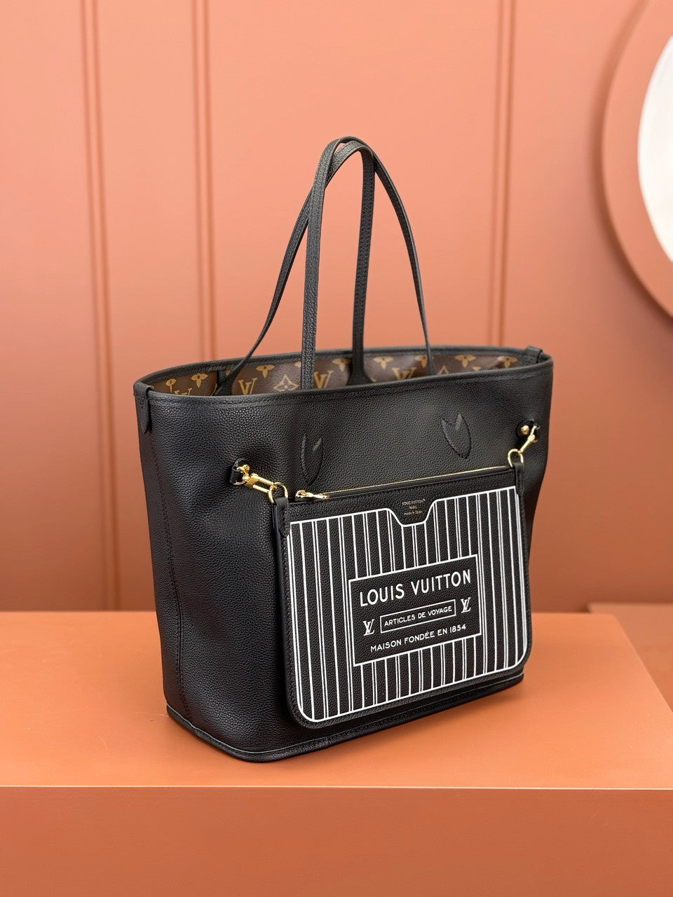 Louis Vuitton M11946 New Neverfull Reversible Neverfull Inside Out MM Bag