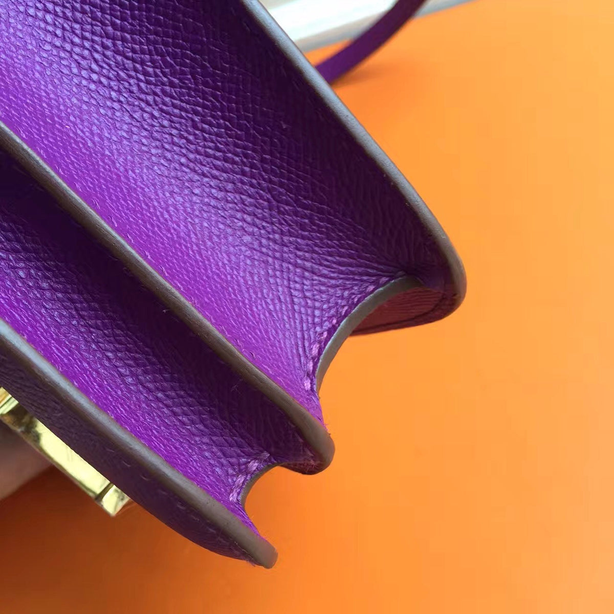 Hermes P9 Anemone Constance Epsom leather 18cm Gold Hardware