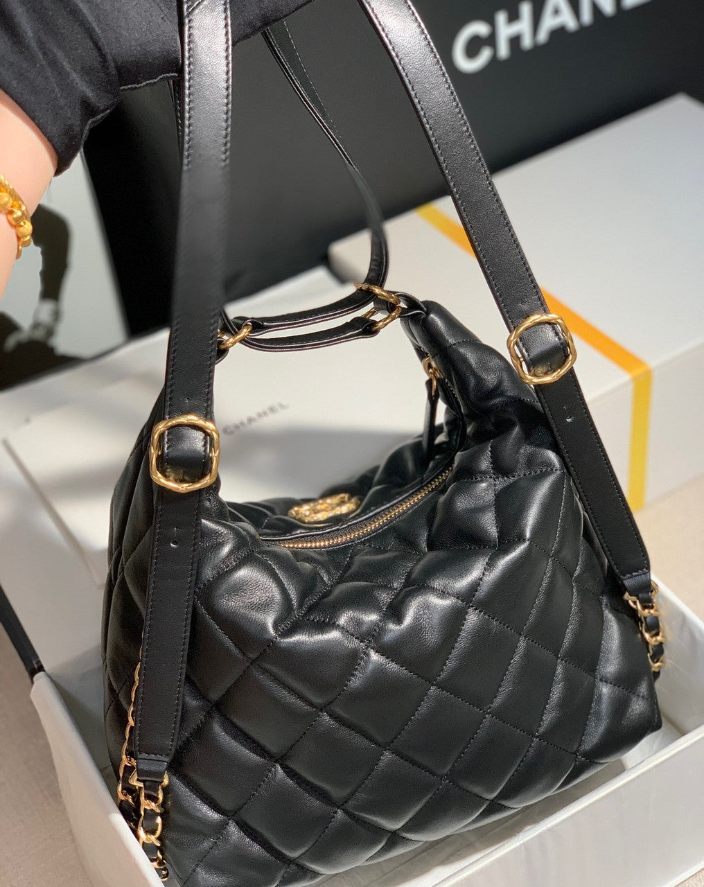 Chanel MAXI HOBO BAG SS2022