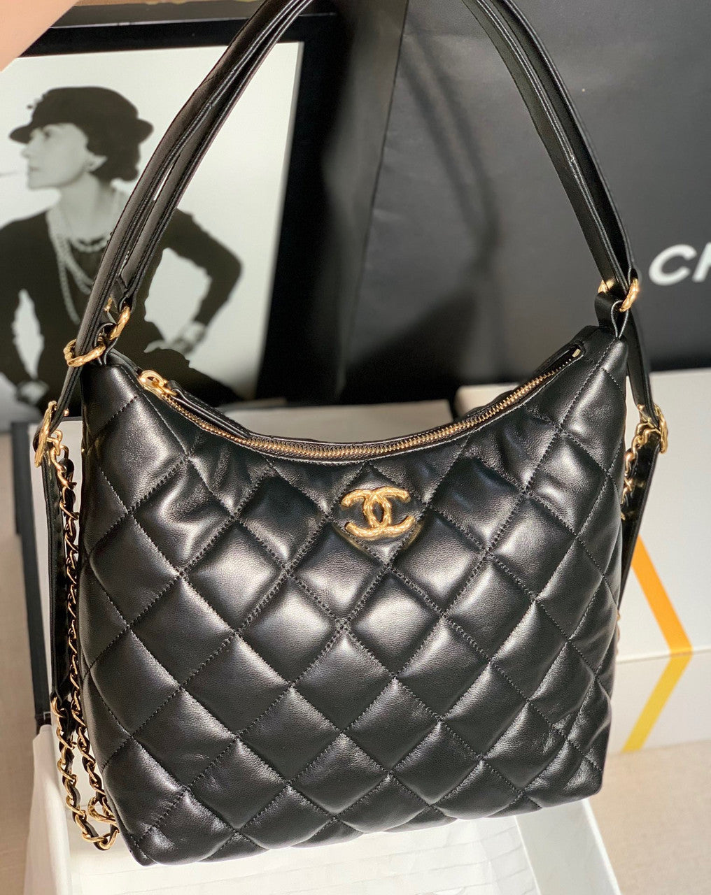 Chanel MAXI HOBO BAG SS2022