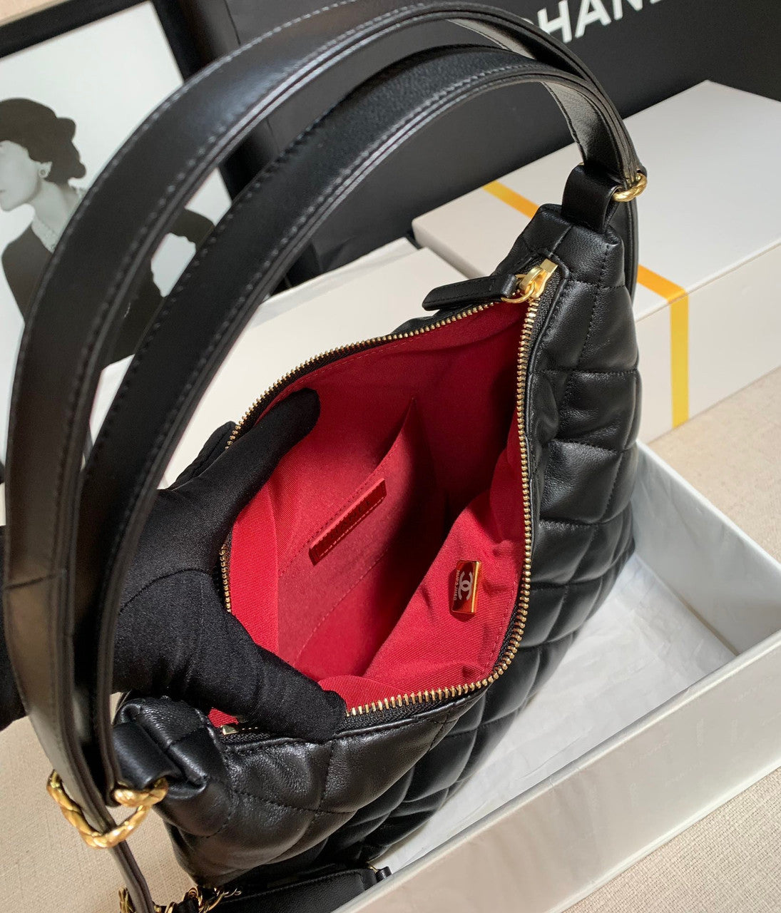Chanel MAXI HOBO BAG SS2022