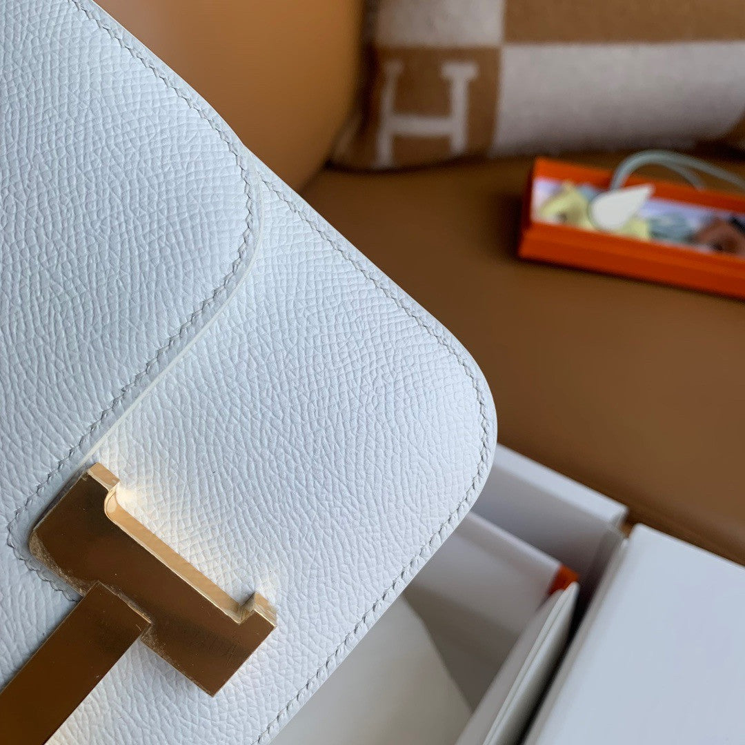 Hermes White Constance 19cm Epsom Gold Hardware