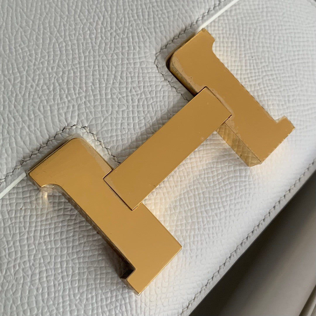 Hermes White Constance 19cm Epsom Gold Hardware