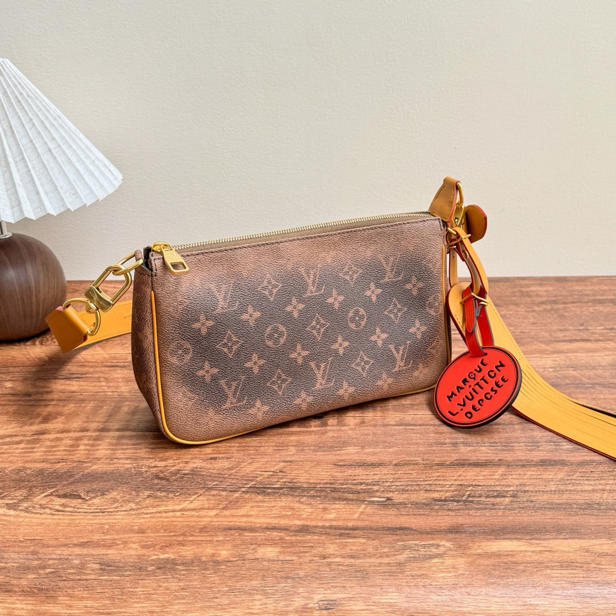 Louis Vuitton M11623 Pochette Accessoire XL