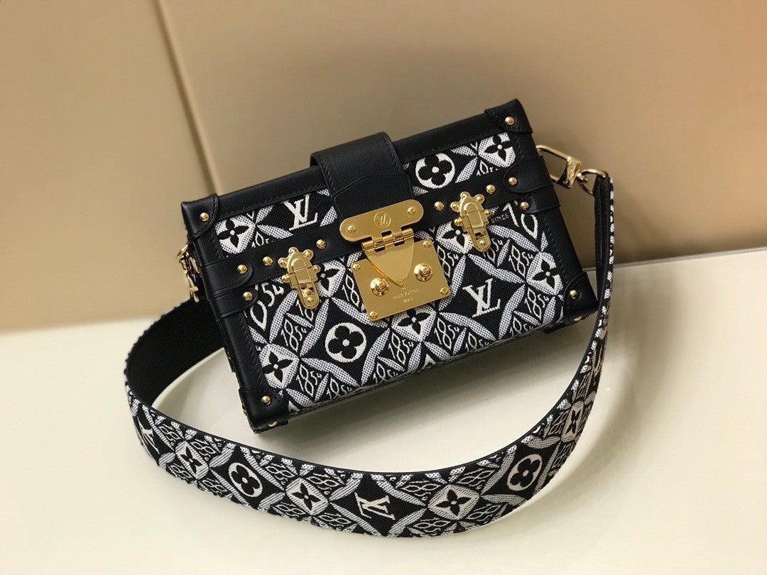 Louis Vuitton M57212  SINCE 1854 PETITE MALLE