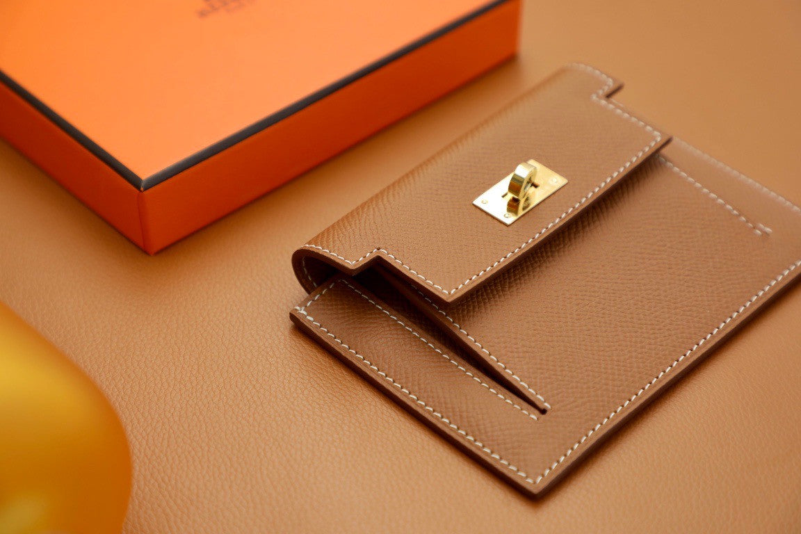 Kelly Pocket Compact wallet Gold