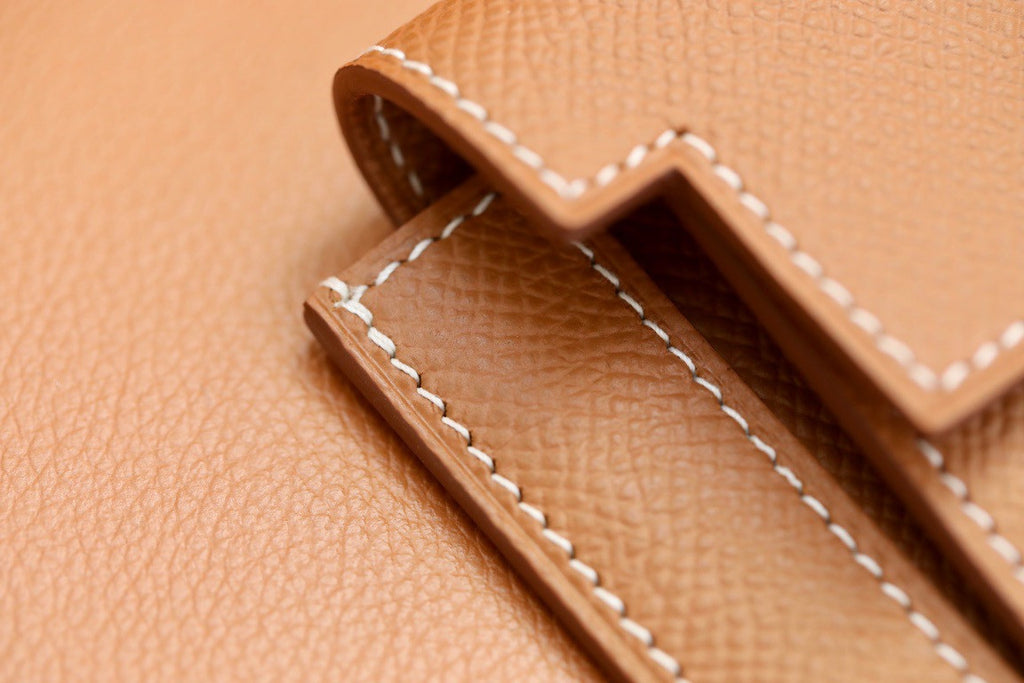 Kelly Pocket Compact wallet Gold