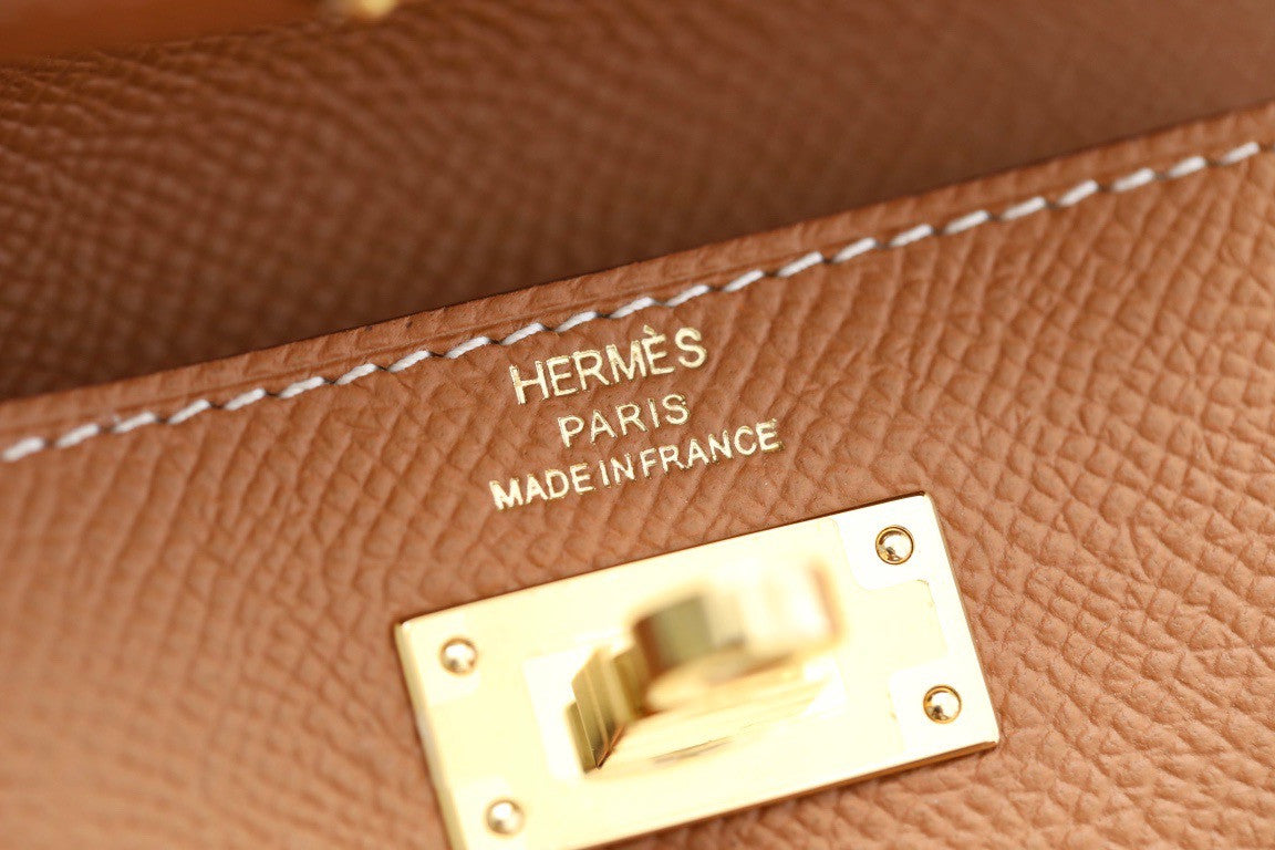Kelly Pocket Compact wallet Gold