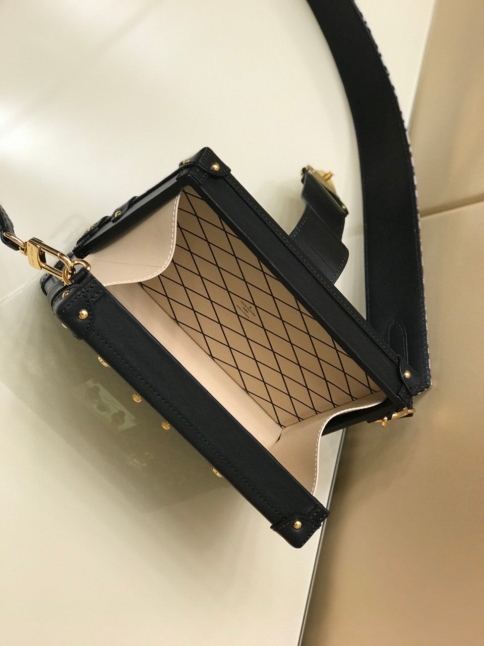 Louis Vuitton M57212  SINCE 1854 PETITE MALLE