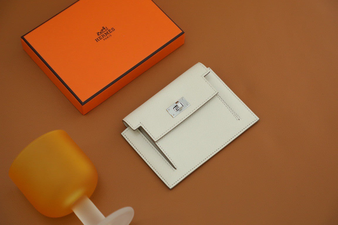 Kelly Pocket Compact wallet Craie