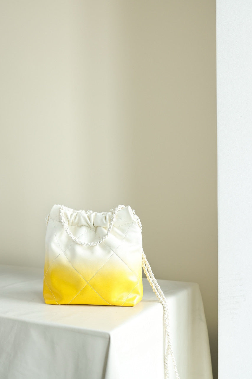 CHANEL 22 MINI HANDBAG White & Yellow