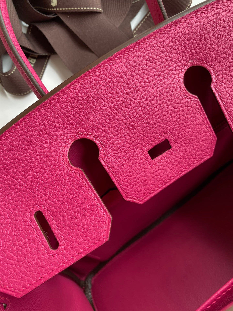Hermes i6 Rose Extreme Birkin 25 cm Togo Gold Hardware