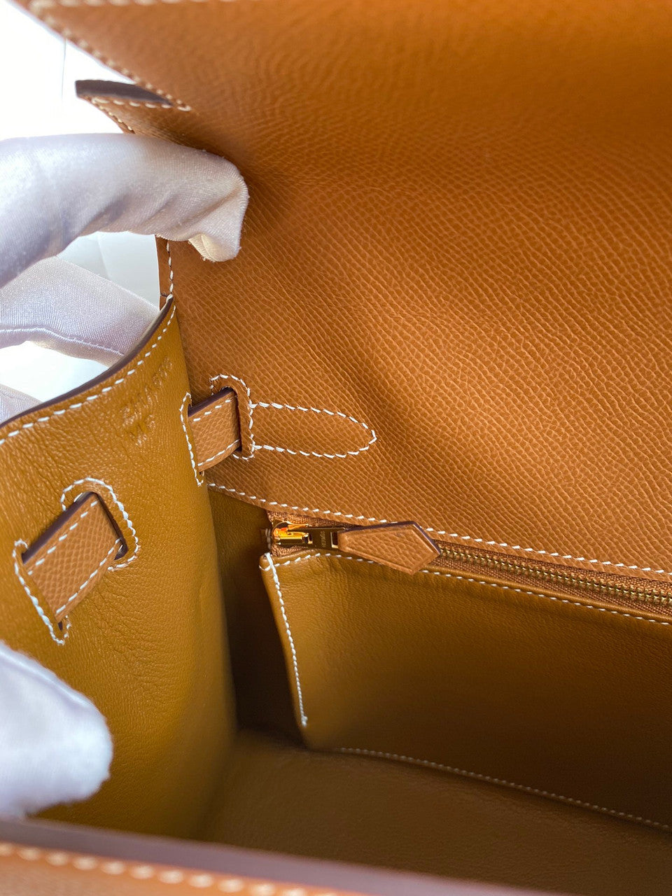 Hermès Gold Kelly 32 Sellier Gold Hardware
