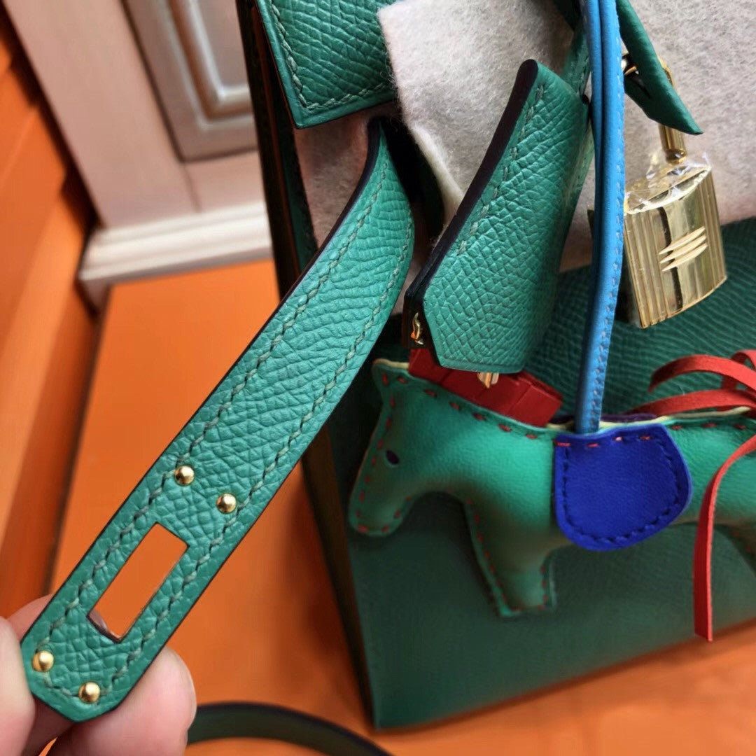 Hermes U4 Vert vertigao  Kelly 25 cm Epsom Gold Hardware