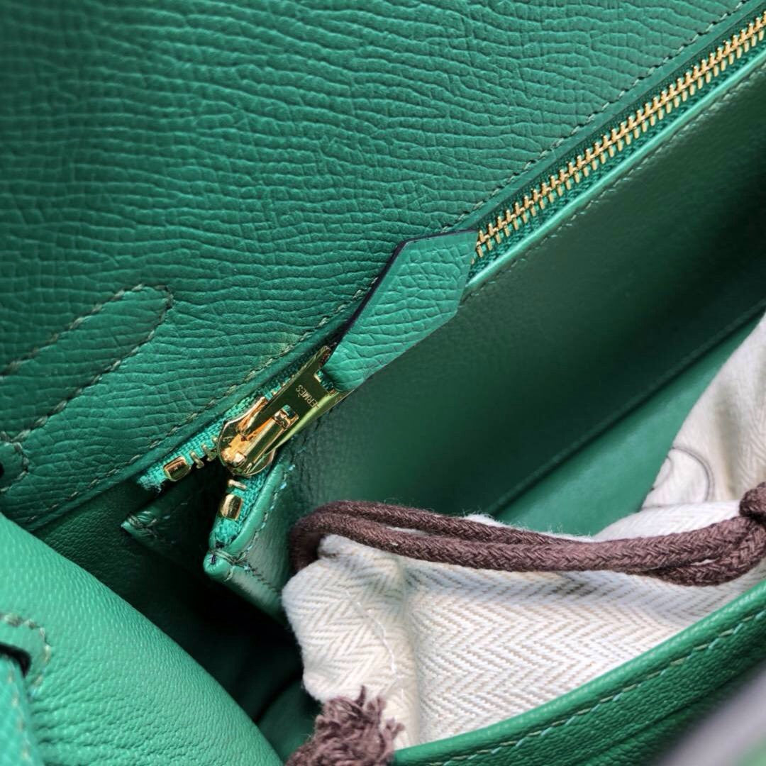 Hermes U4 Vert vertigao  Kelly 25 cm Epsom Gold Hardware