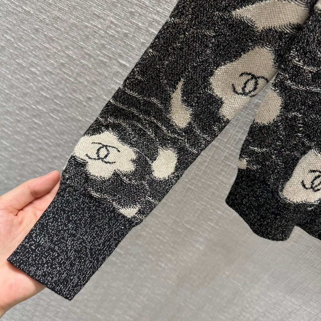 Chanel Iridescent Wool SWEATER SS2023