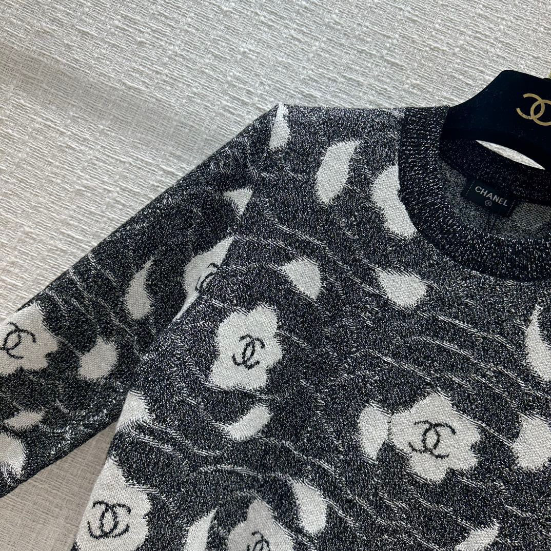 Chanel Iridescent Wool SWEATER SS2023