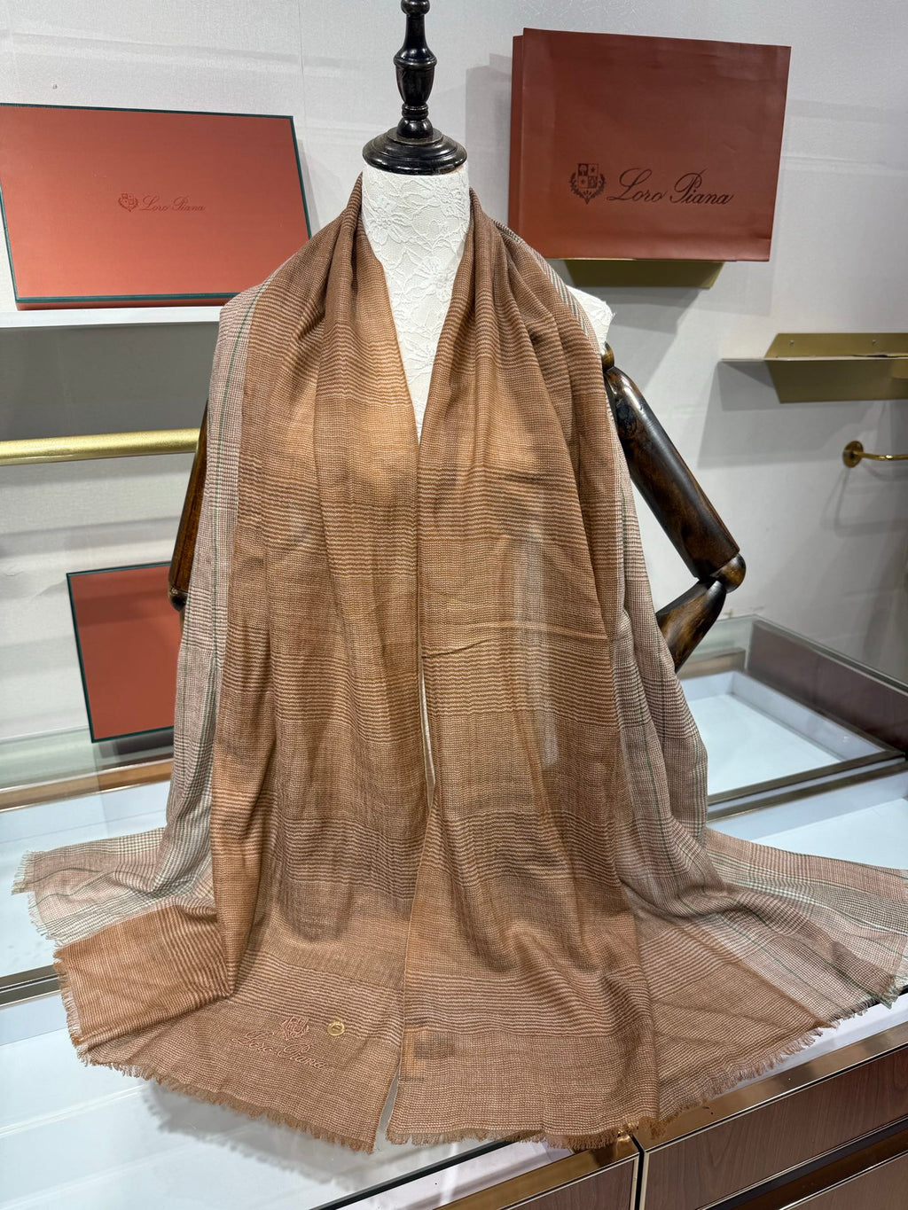 Loro Piana 100% Cashmere Striped Scarf – Three Colours Luxinvest Ltd