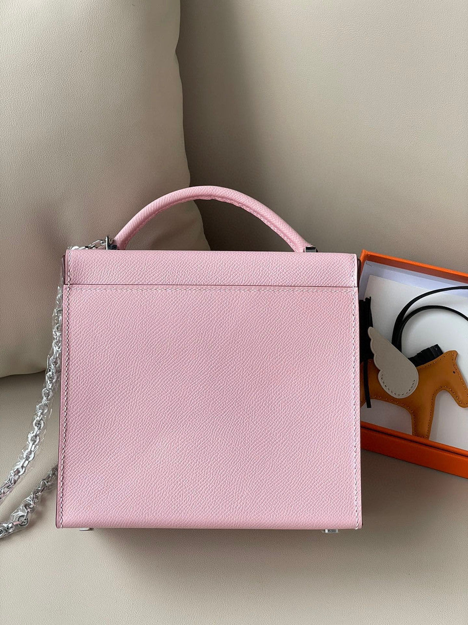 Hermes Cinhetic bag Sakura Pink