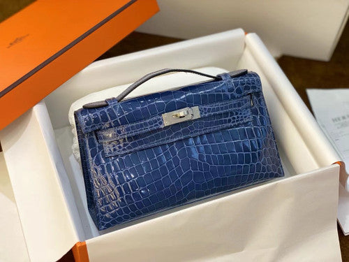 Hermès Shiny Blue Alligator Kelly Pochette Palladium Hardware Hermes
