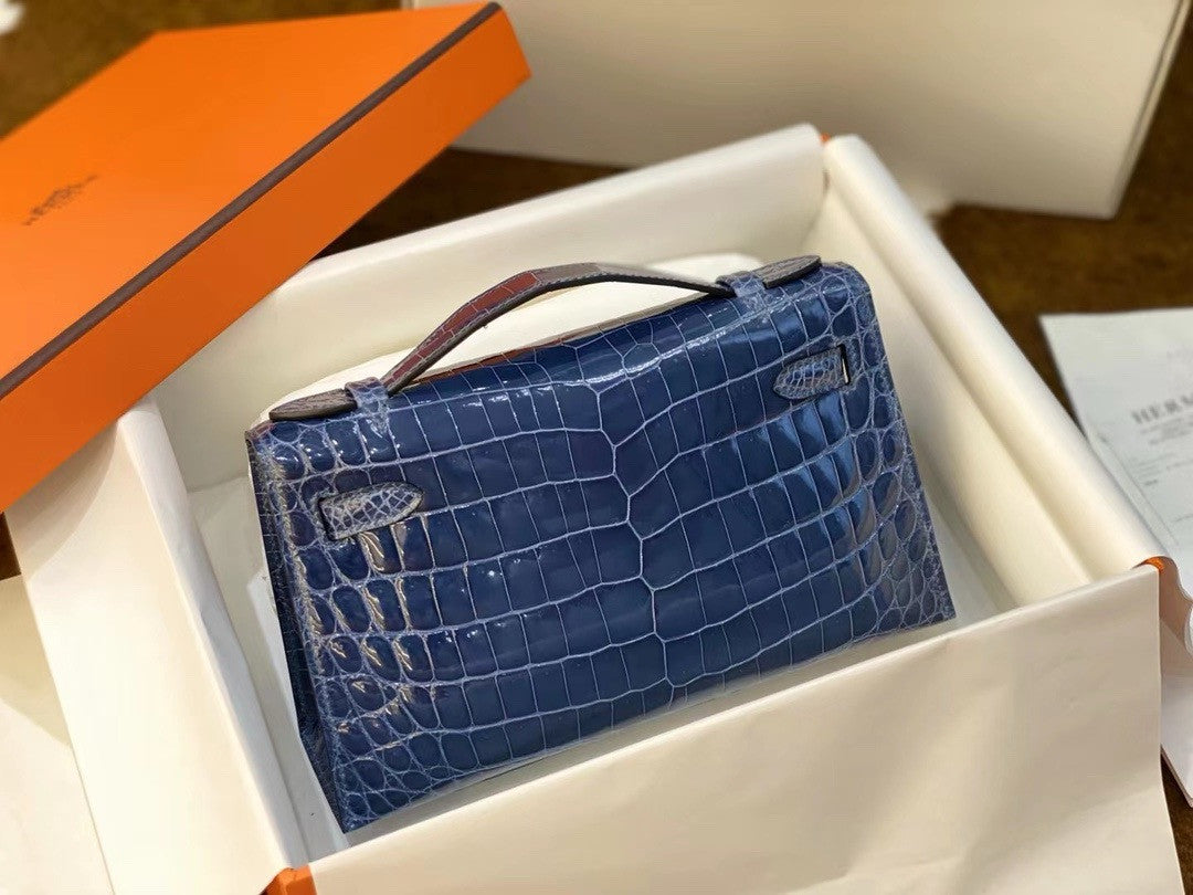 Hermès Shiny Blue Alligator Kelly Pochette Palladium Hardware Hermes