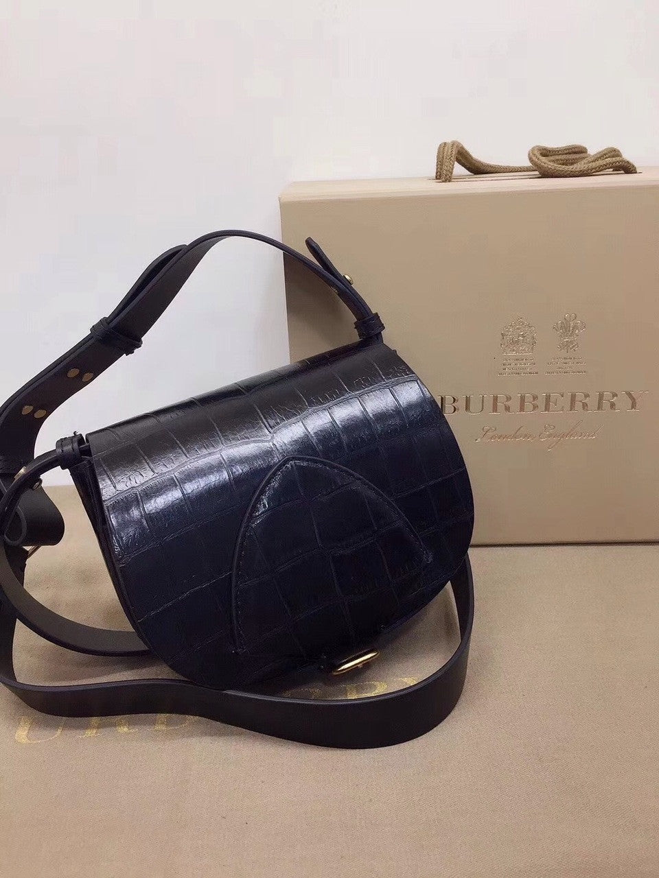The Pocket Satchel in Alligator