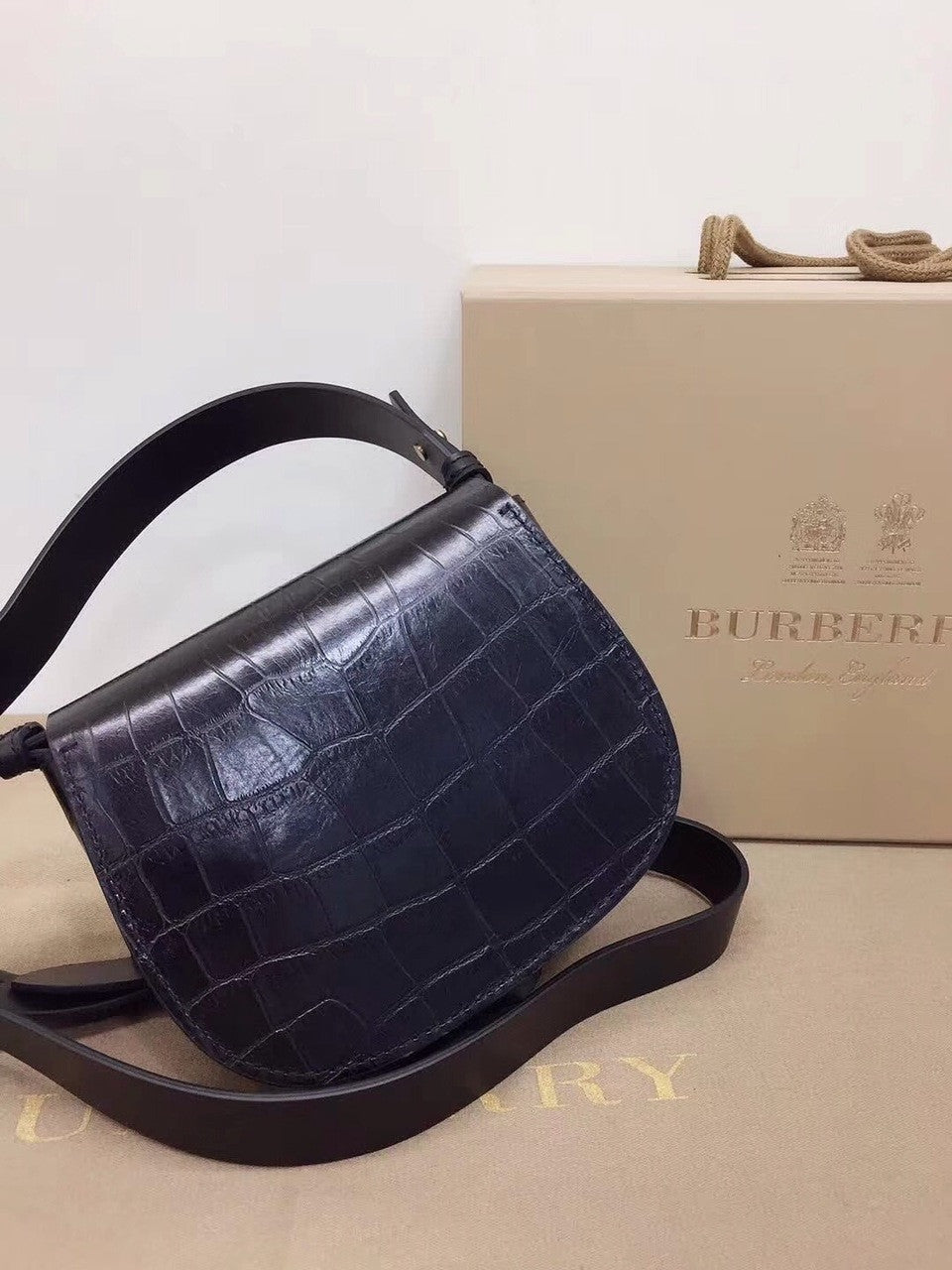 The Pocket Satchel in Alligator