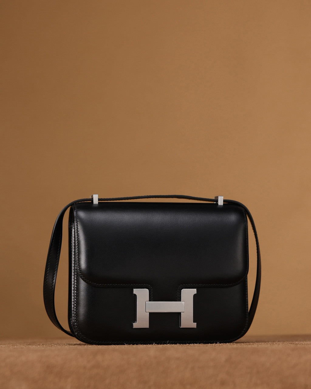 Hermes Constance 19 Mirror Black Box calf leather Palladium hardware