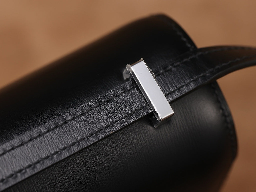 Hermes Constance 19 Mirror Black Box calf leather Palladium hardware