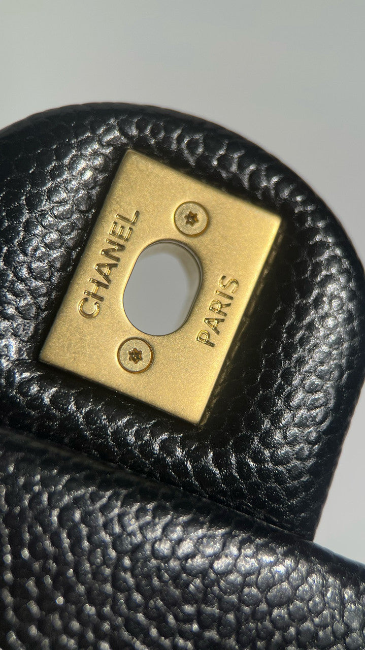 CHANEL FALL-WINTER 2024/25 SMALL FLAP BAG