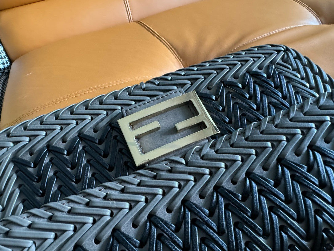 FENDI Interlaced Leather Baguette Bag Black