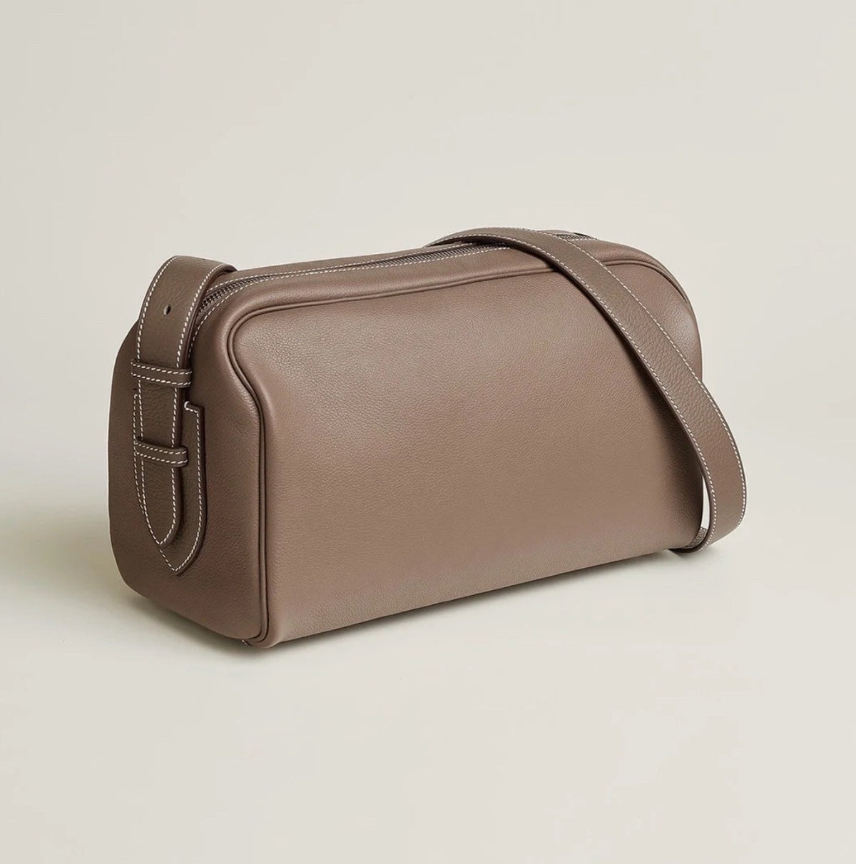 Hermes Nouveau On Body bag Etoupe