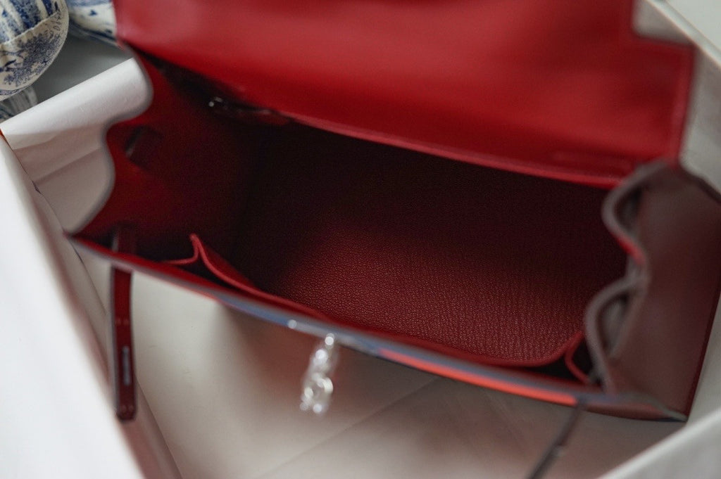 Hermes Limited Edition Bordeaux Kelly 28cm Lettre E Epsom PHW